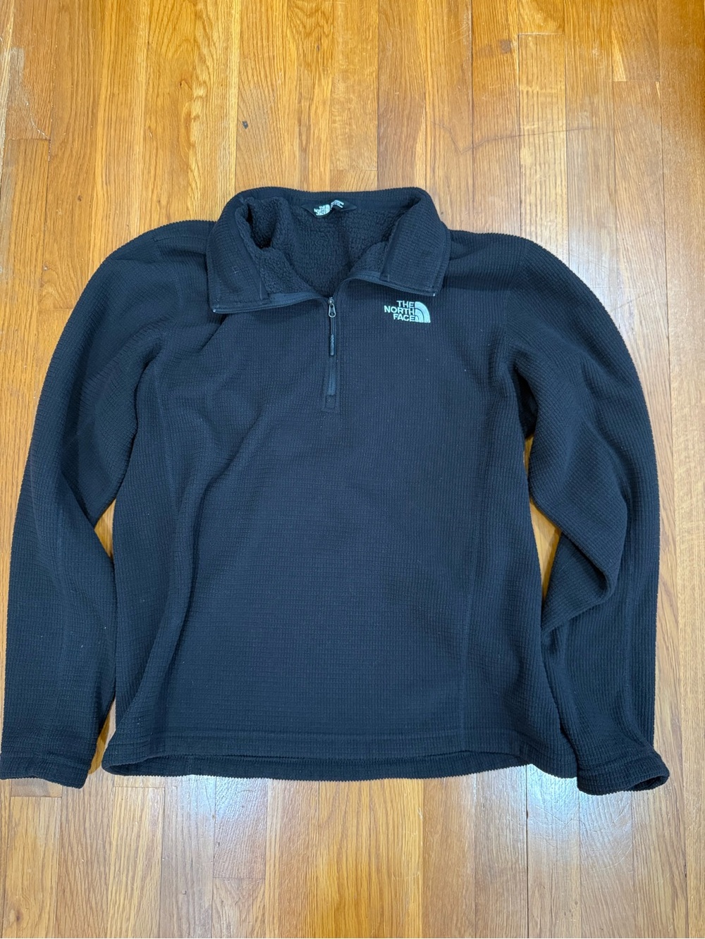 The North Face Black Lightweight Quarter-Zip Pullover